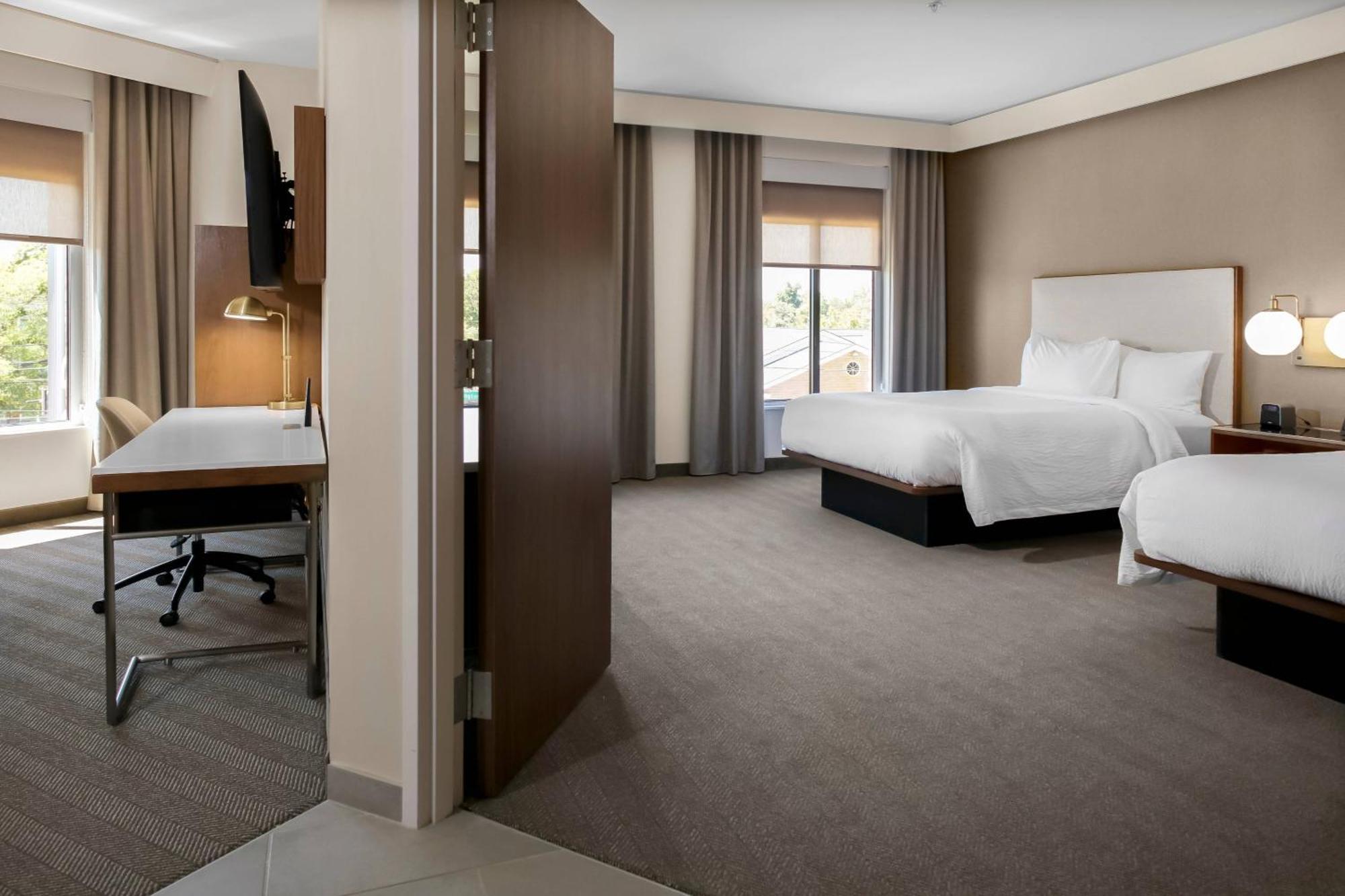 Courtyard By Marriott Thomasville Downtown Экстерьер фото