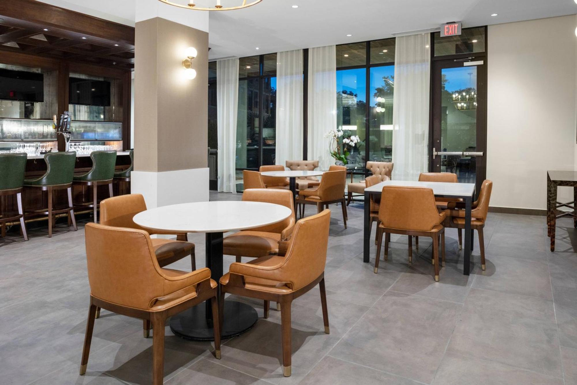 Courtyard By Marriott Thomasville Downtown Экстерьер фото
